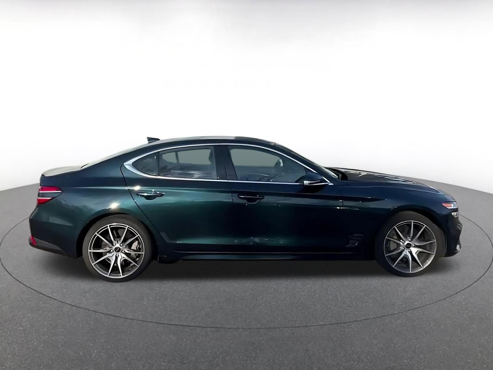 Thumbnail: 2025 Genesis G70 - 14