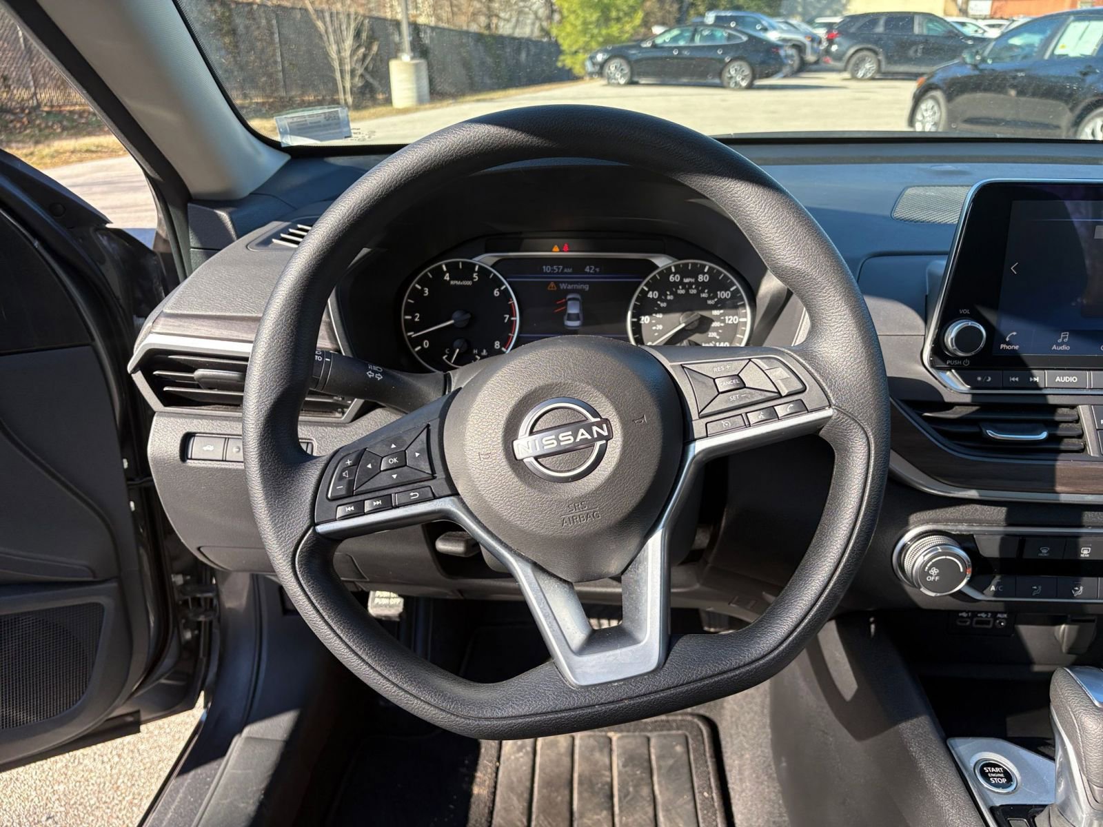 Thumbnail: 2025 Nissan Altima - 25