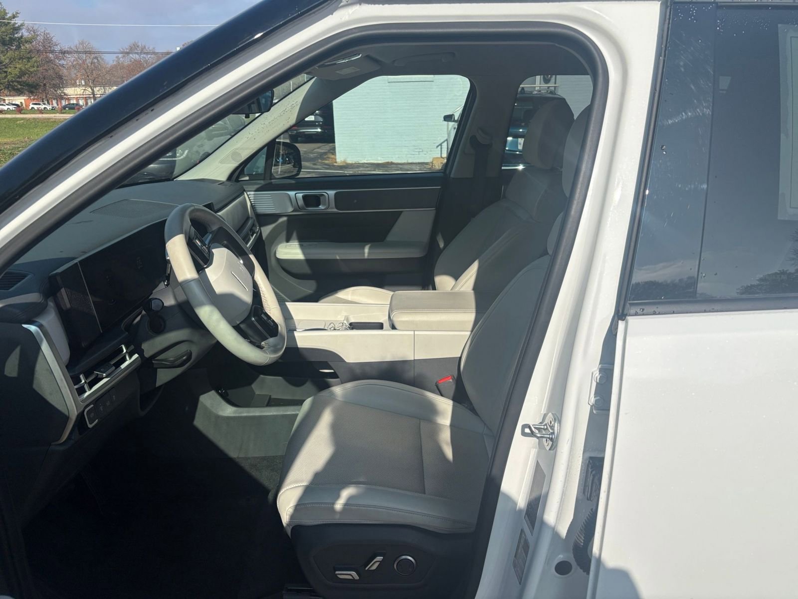 Thumbnail: 2025 Hyundai Santa Fe - 24