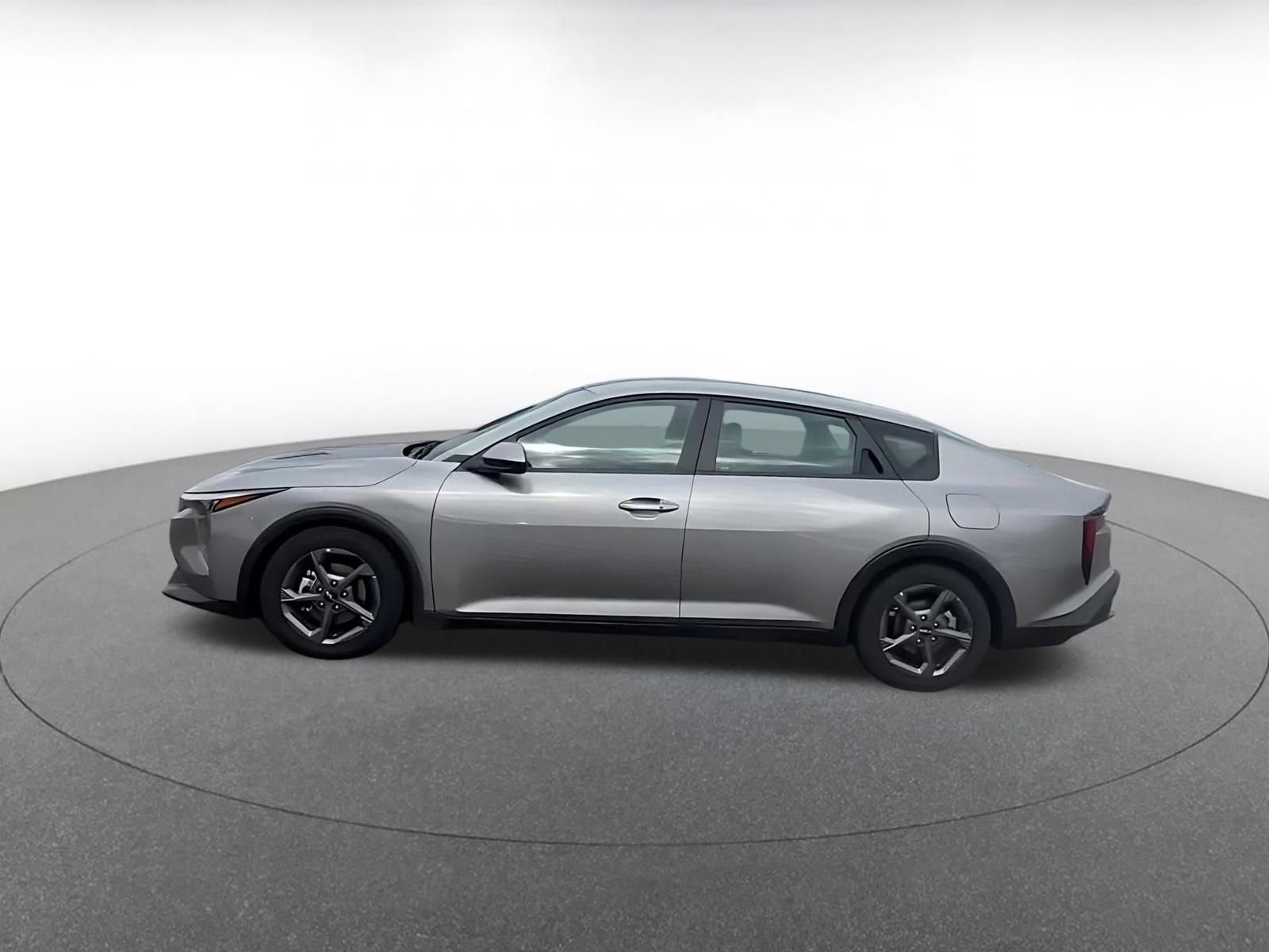 Thumbnail: 2025 Kia K4 - 4