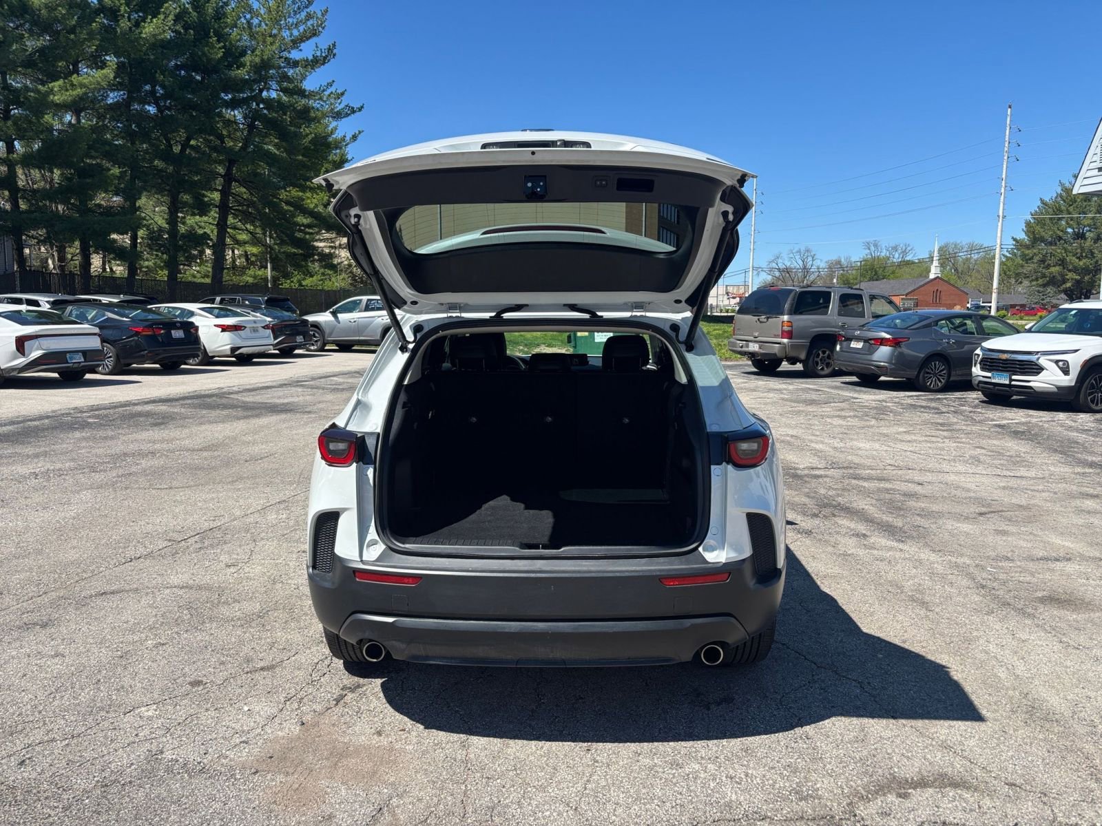 Thumbnail: 2025 Mazda CX-50 - 30