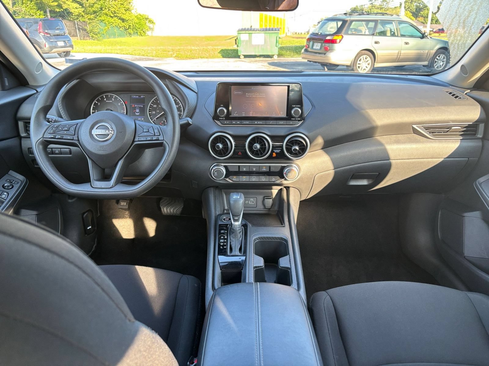 Thumbnail: 2025 Nissan Sentra - 31