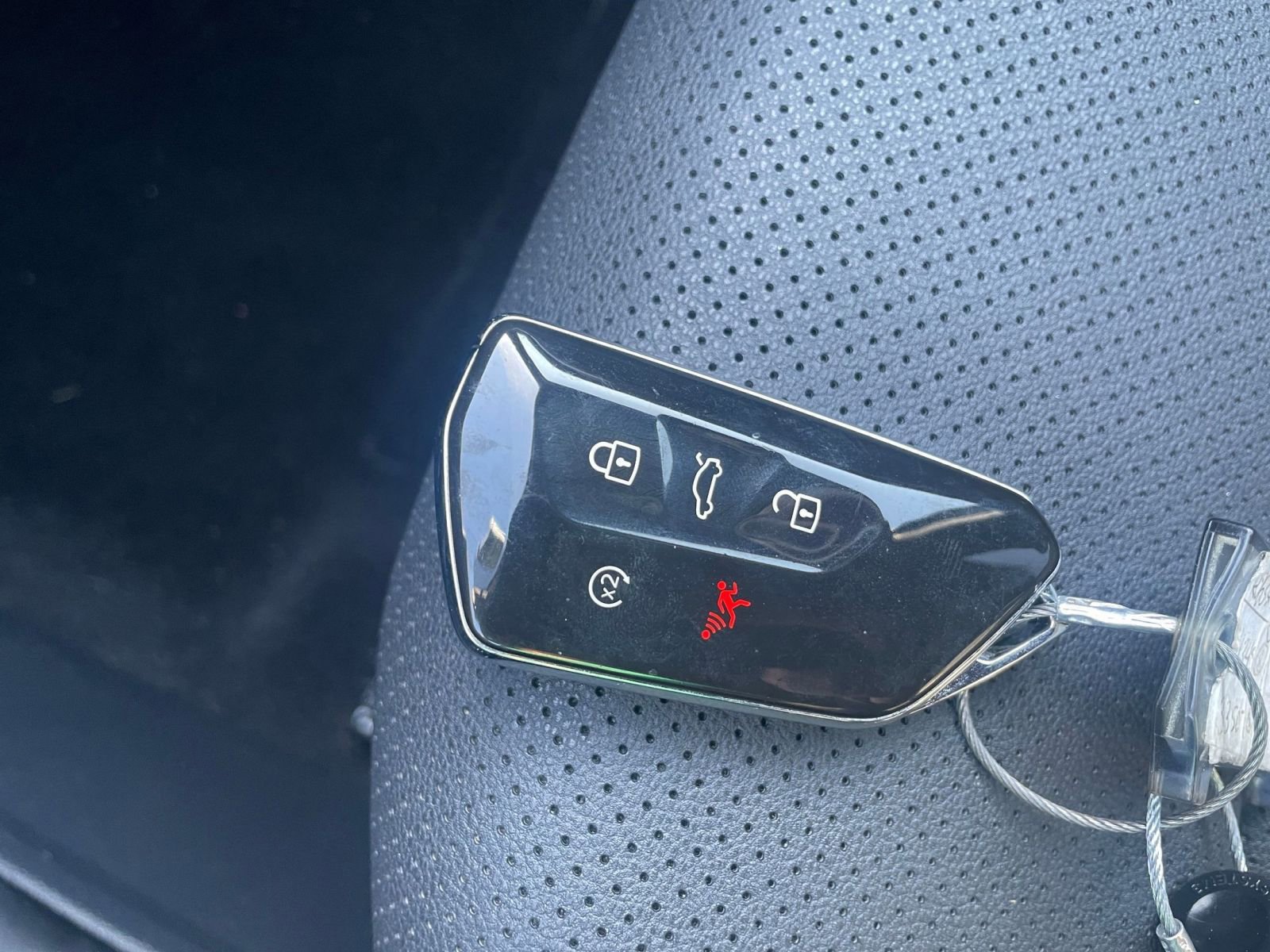 Thumbnail: 2025 Volkswagen Atlas - 22