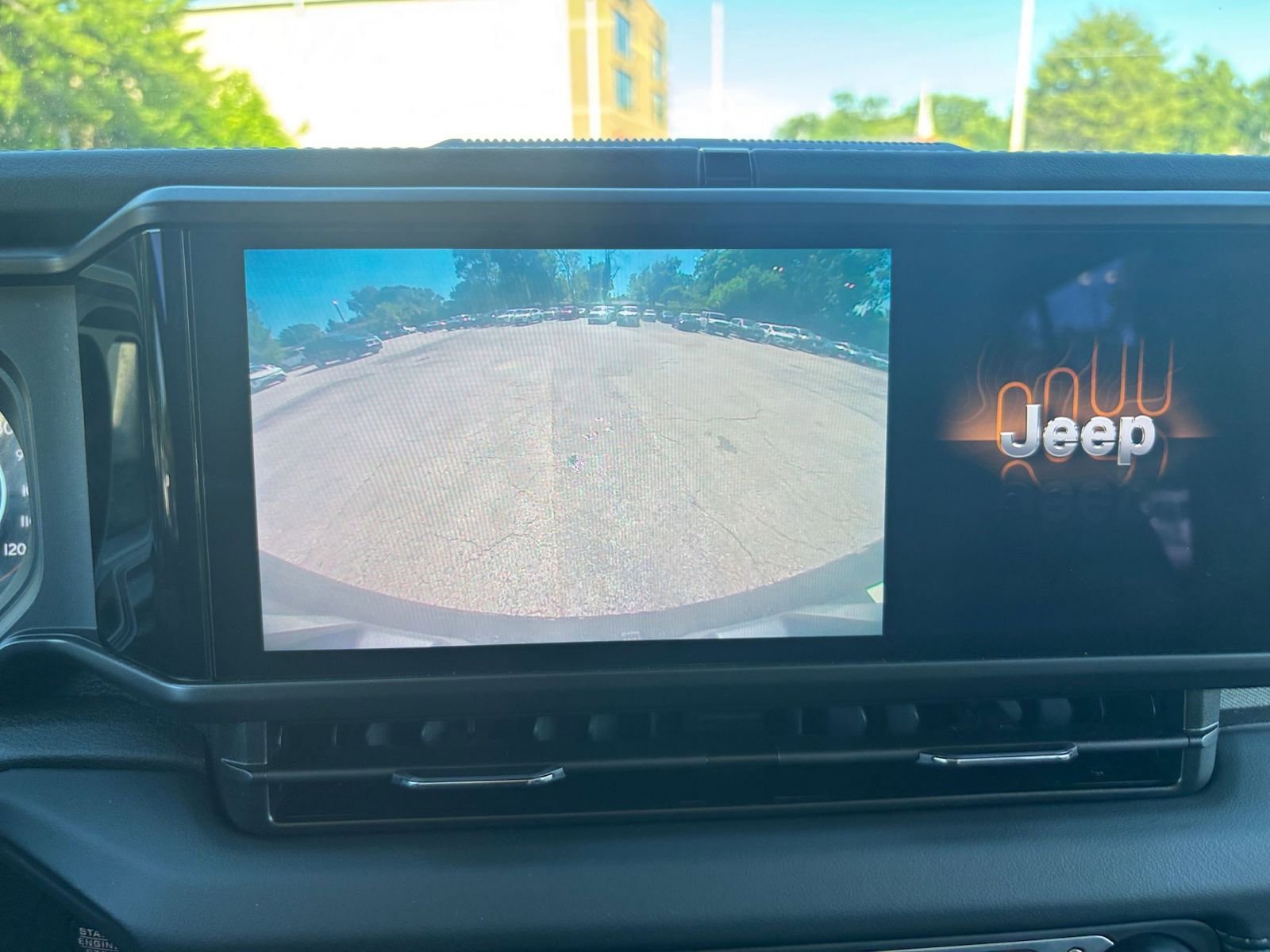 Thumbnail: 2025 Jeep Wrangler - 23