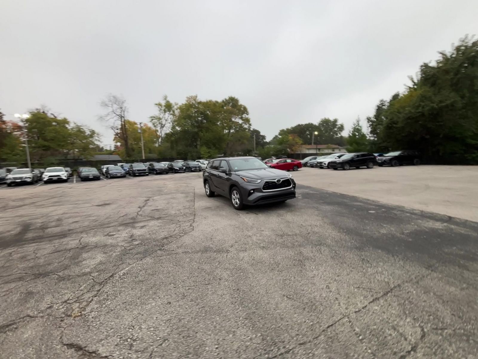 Thumbnail: 2025 Toyota Highlander - 14