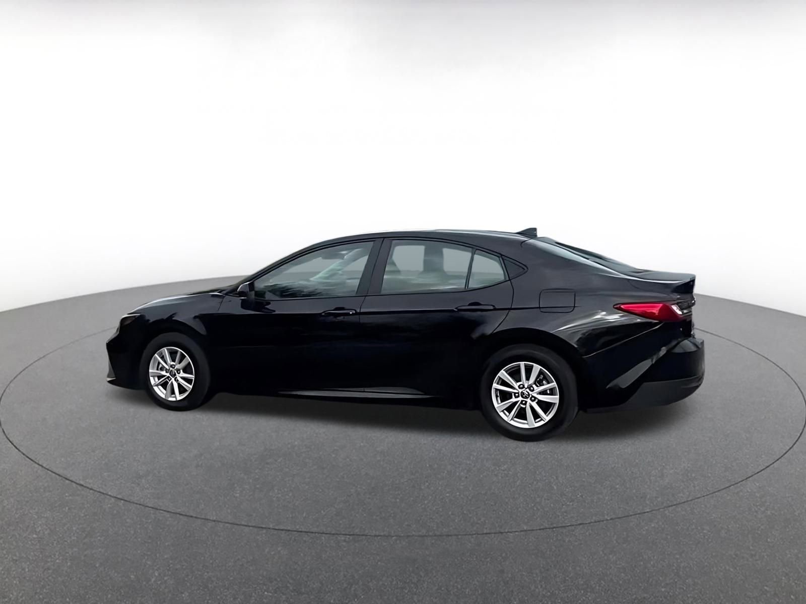 Thumbnail: 2025 Toyota Camry - 8