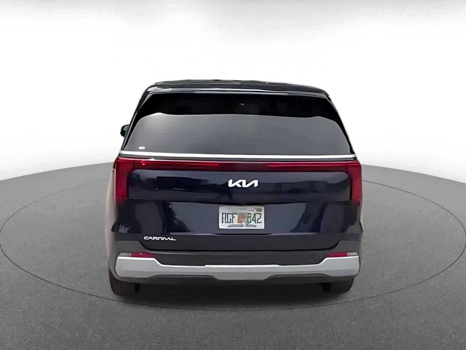 Thumbnail: 2026 Kia Carnival - 9