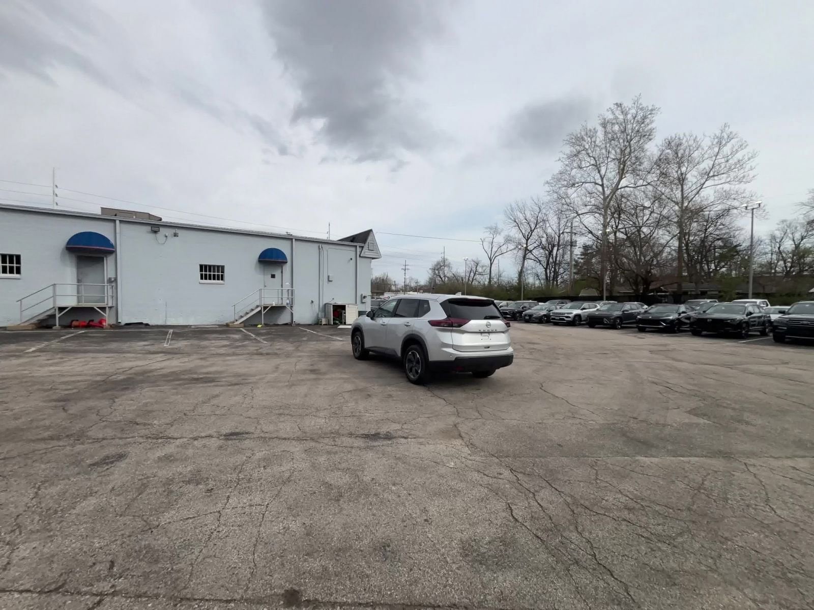 Thumbnail: 2025 Nissan Rogue - 15