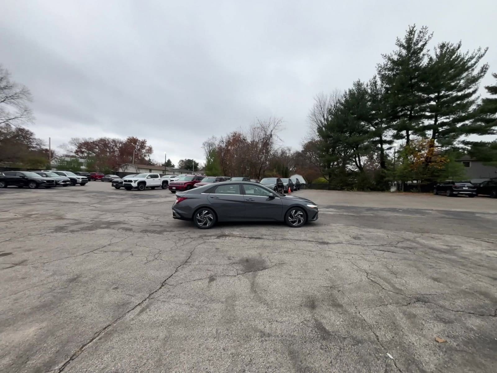 Thumbnail: 2025 Hyundai Elantra - 14