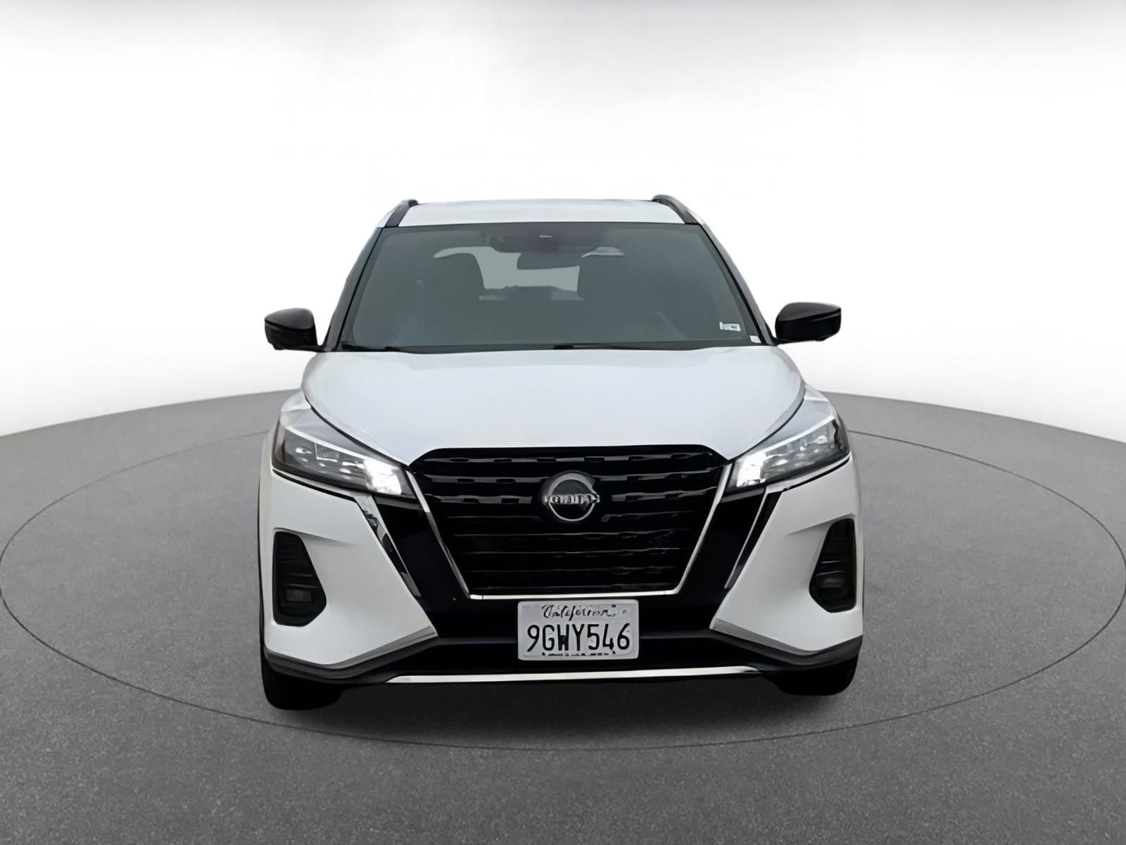 Thumbnail: 2023 Nissan Kicks - 5