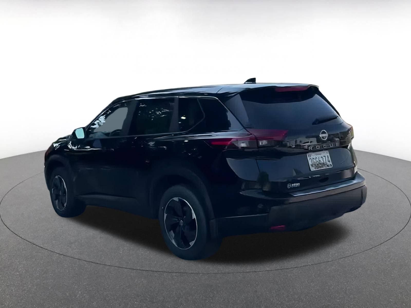 Thumbnail: 2024 Nissan Rogue - 12