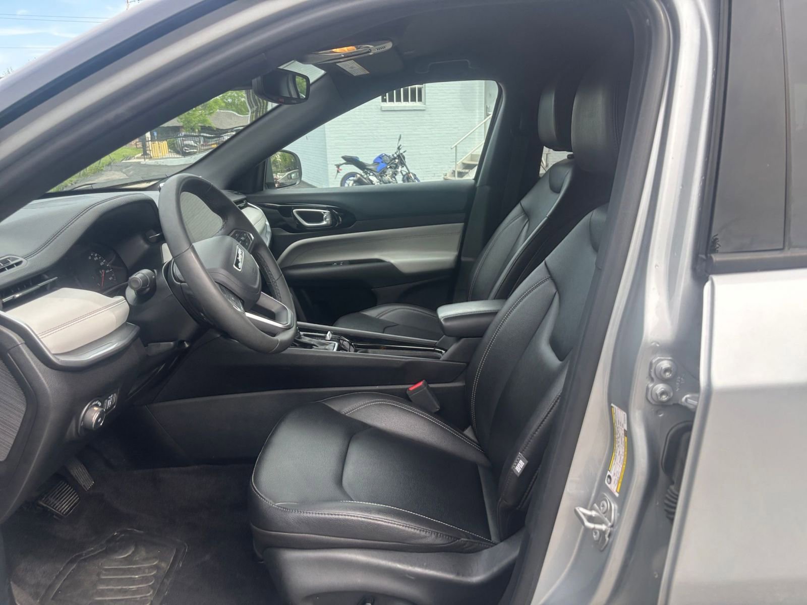 Thumbnail: 2025 Jeep Compass - 25