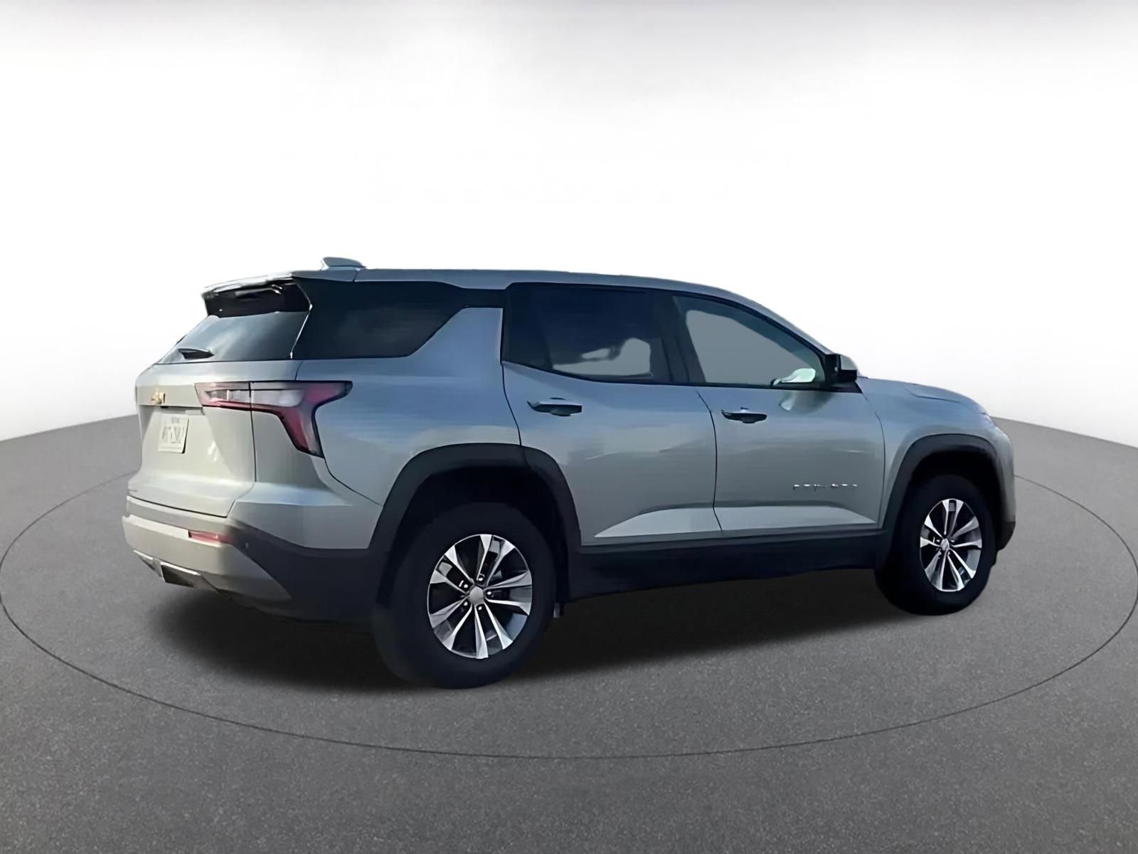 Thumbnail: 2025 Chevrolet Equinox - 12