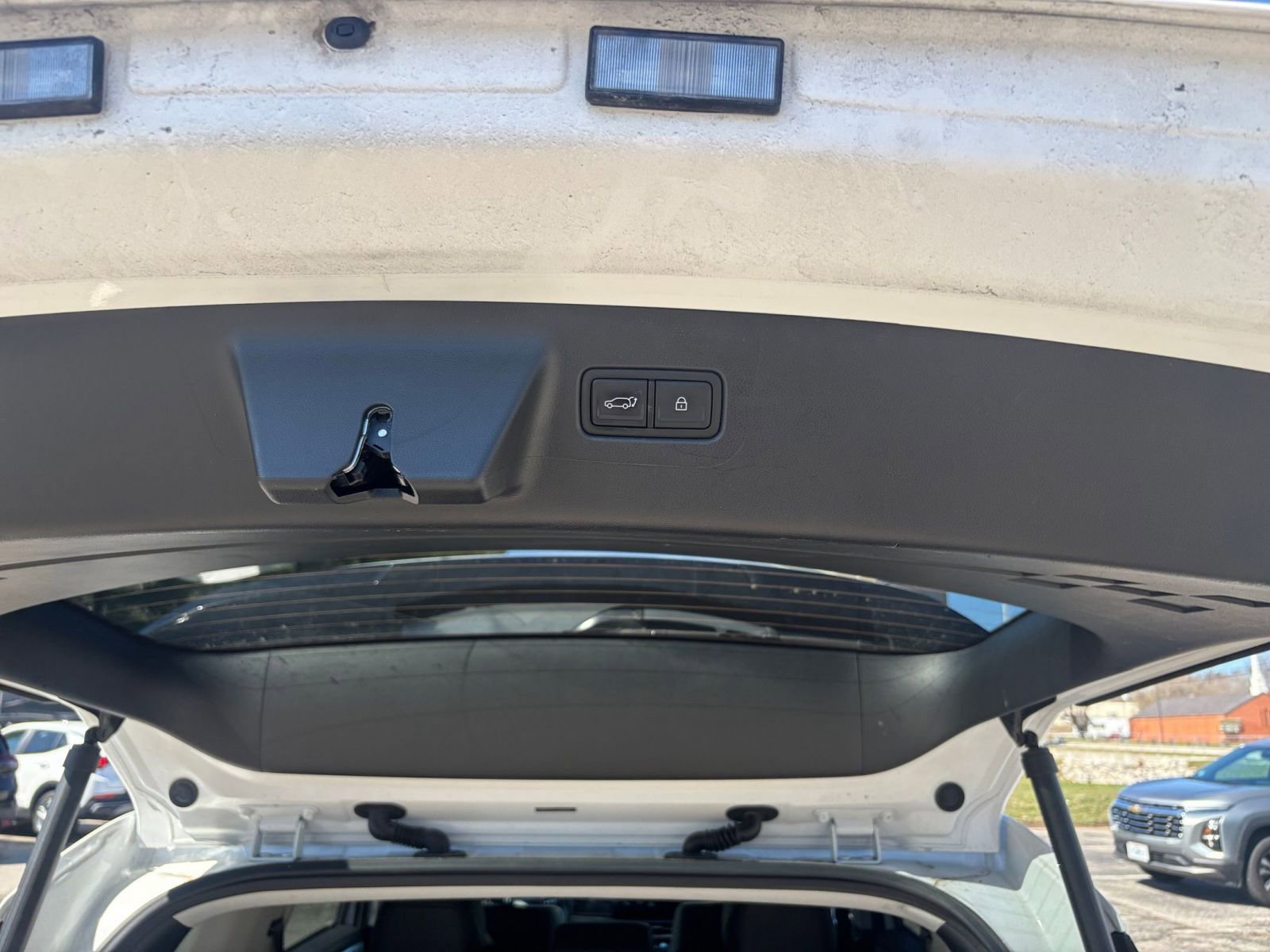 Thumbnail: 2025 Hyundai Santa Fe - 22