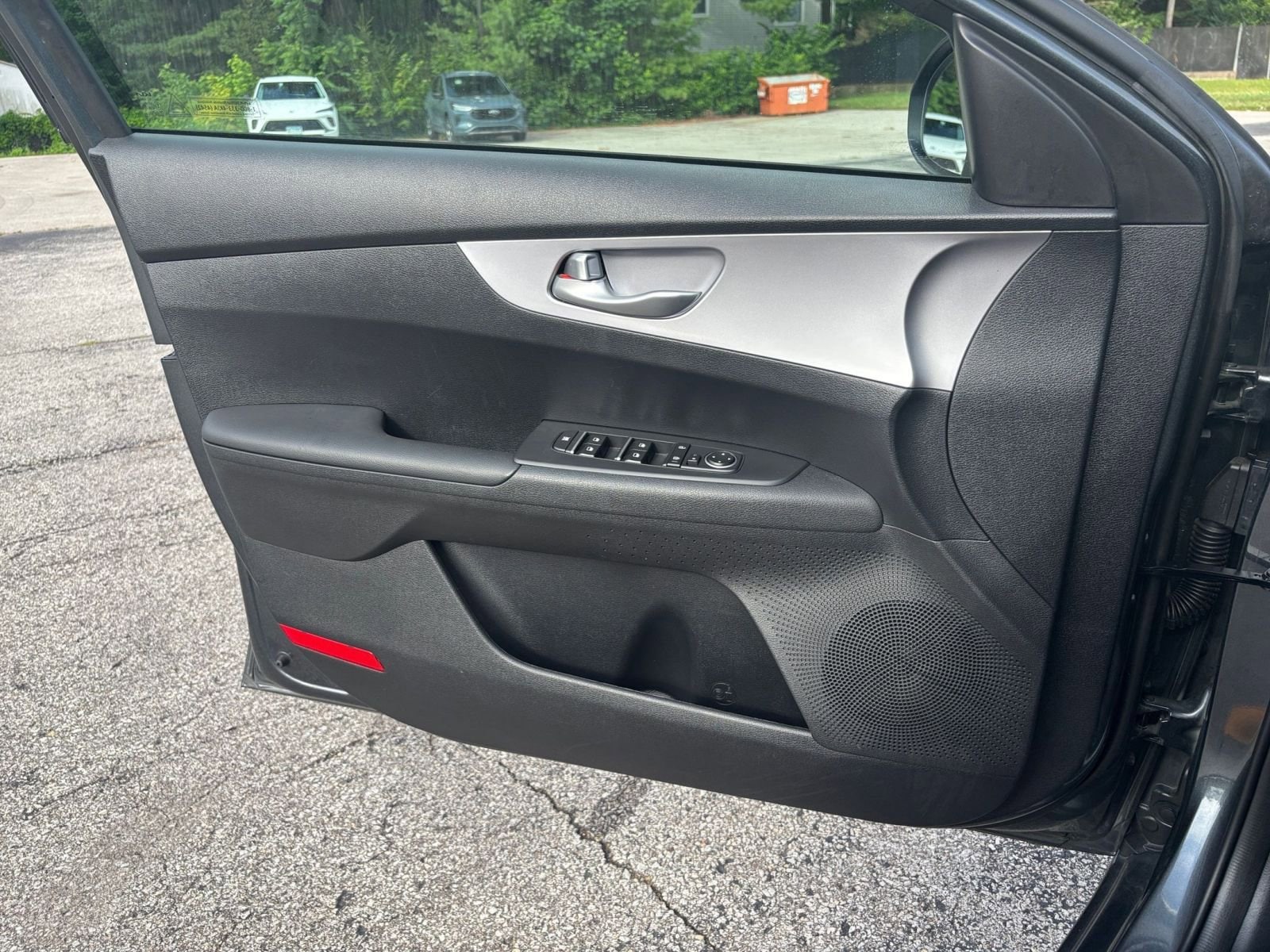 Thumbnail: 2024 Kia Forte - 20