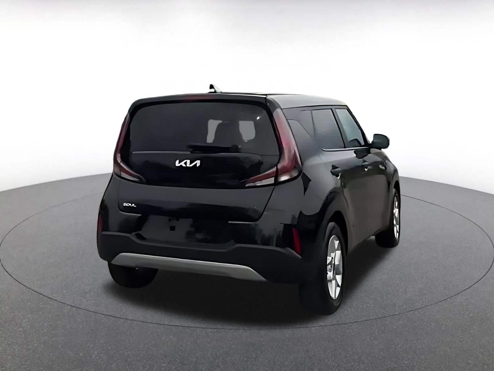 Thumbnail: 2025 Kia Soul - 11