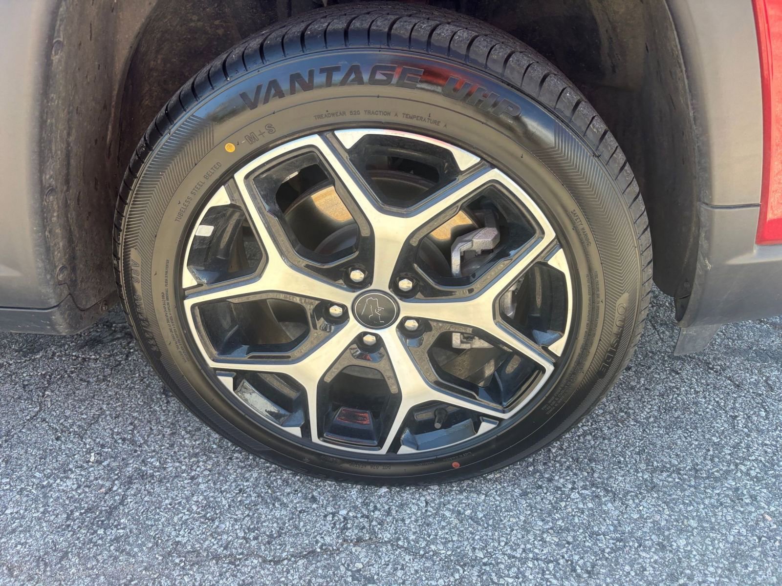 Thumbnail: 2025 Jeep Compass - 30