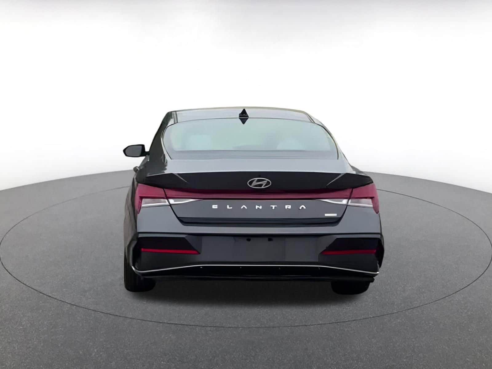 Thumbnail: 2025 Hyundai Elantra - 10