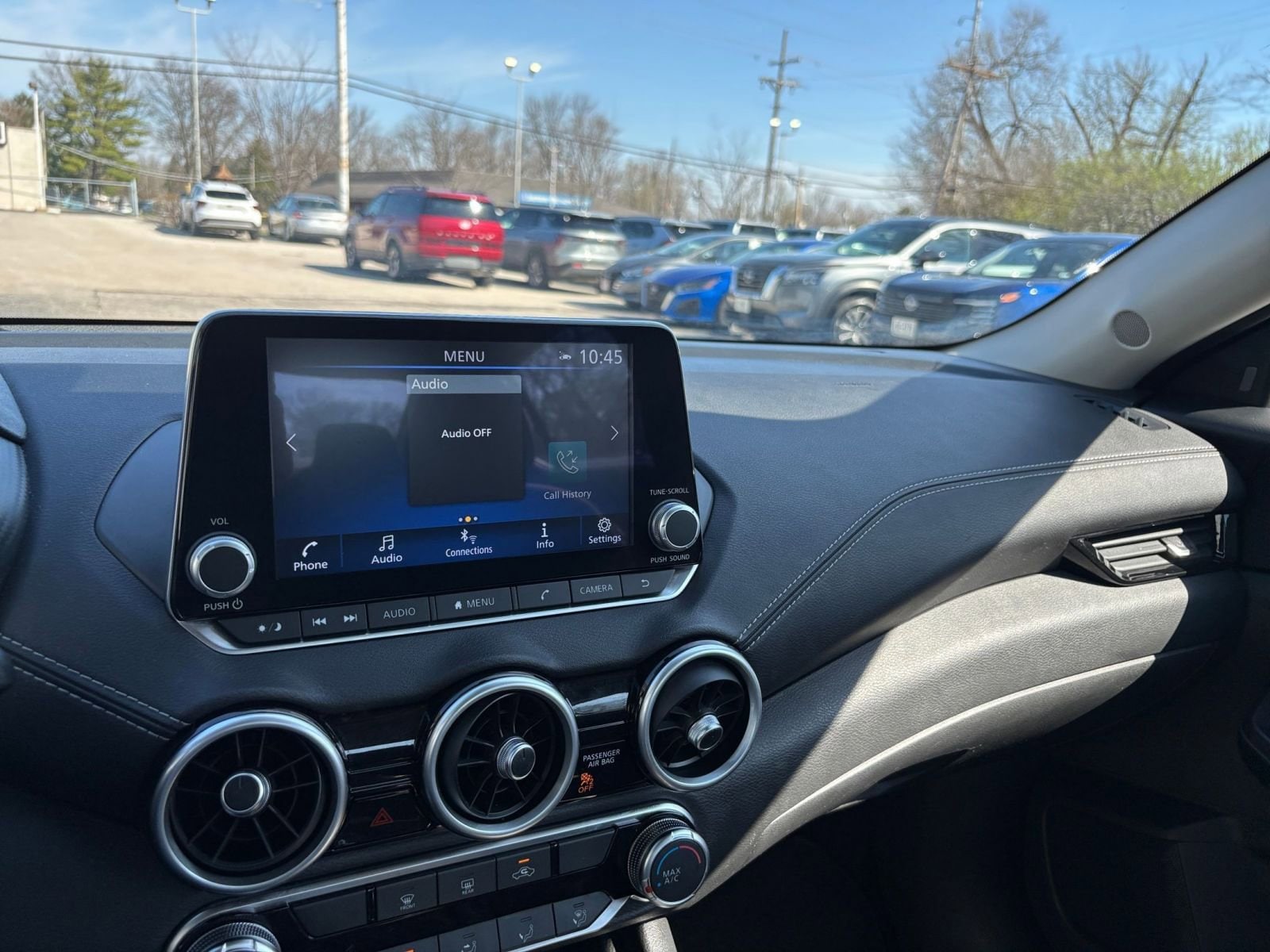 Thumbnail: 2025 Nissan Sentra - 33