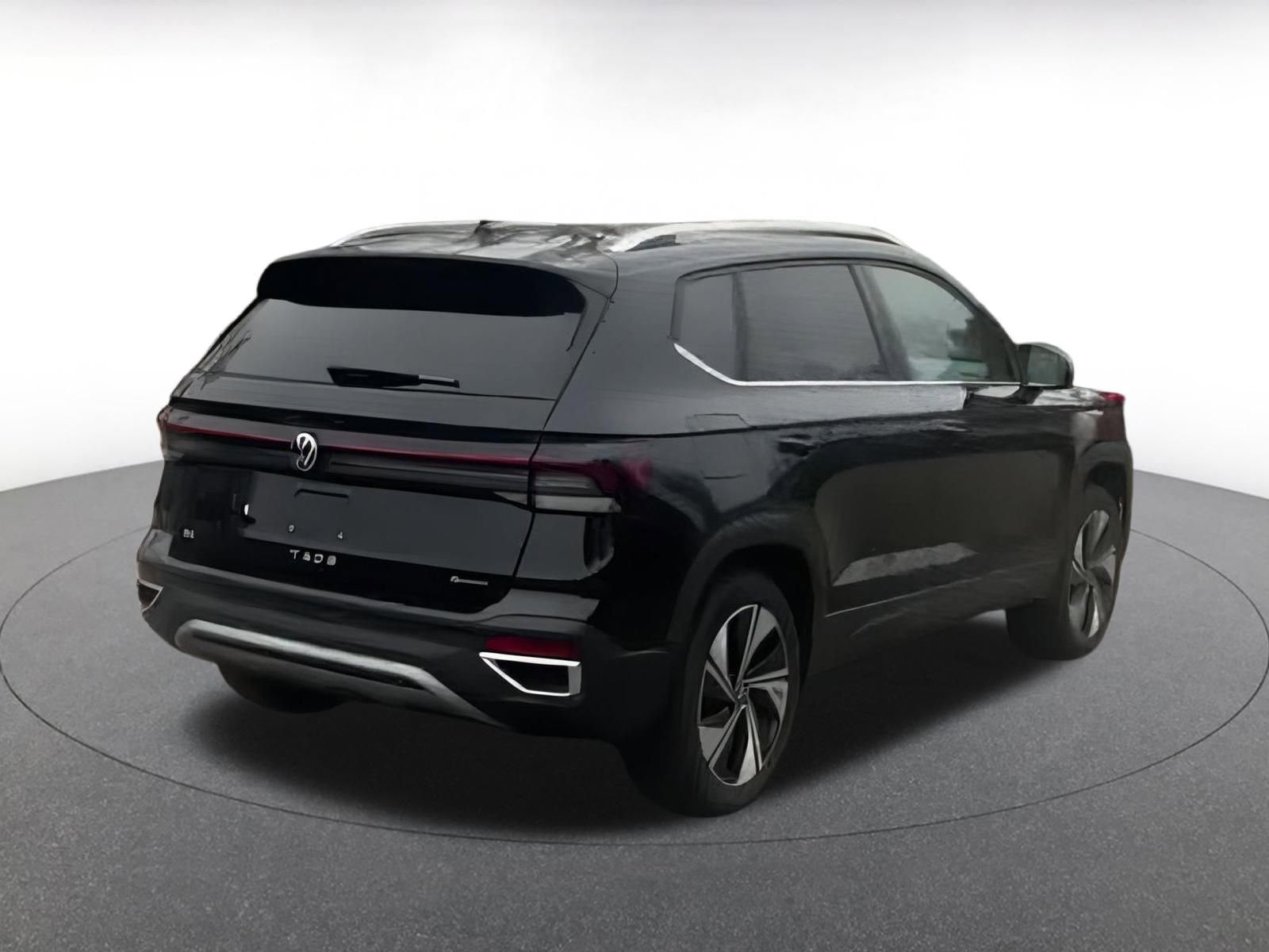 Thumbnail: 2025 Volkswagen Taos - 8