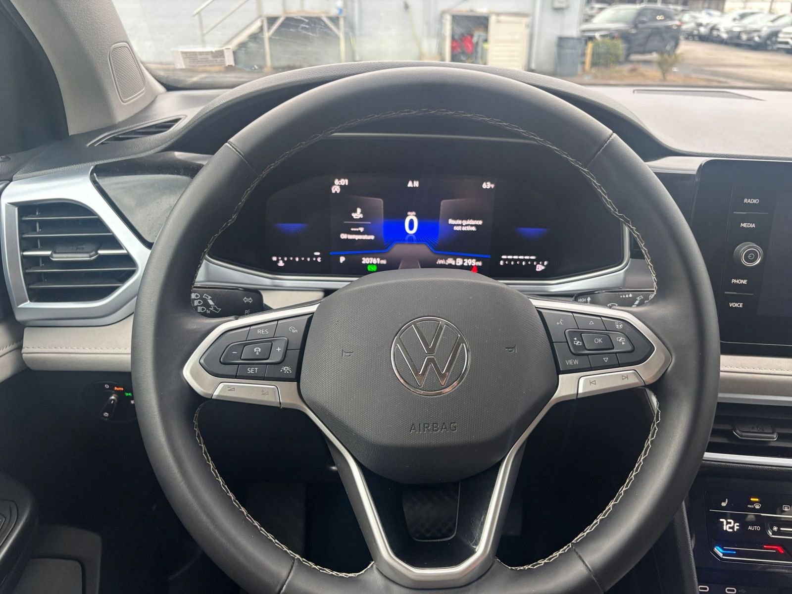 Thumbnail: 2025 Volkswagen Taos - 33