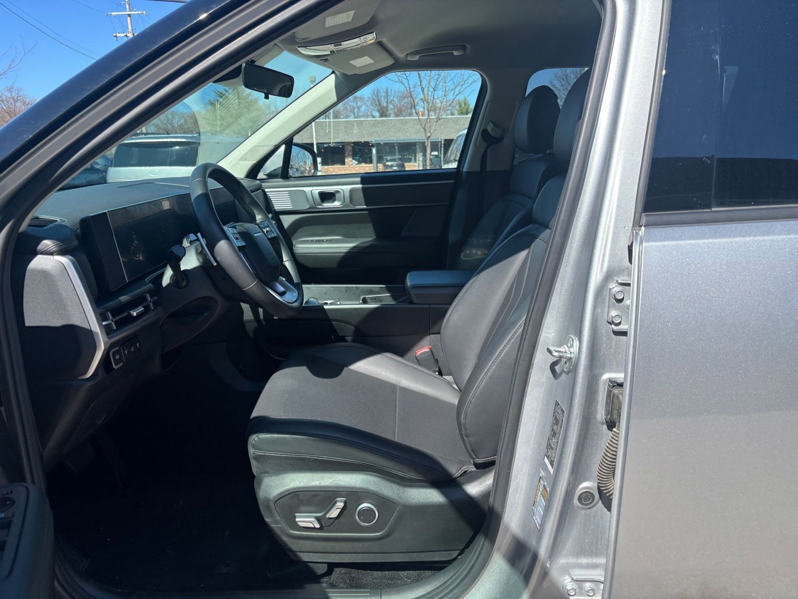 Thumbnail: 2025 Hyundai Santa Fe - 27