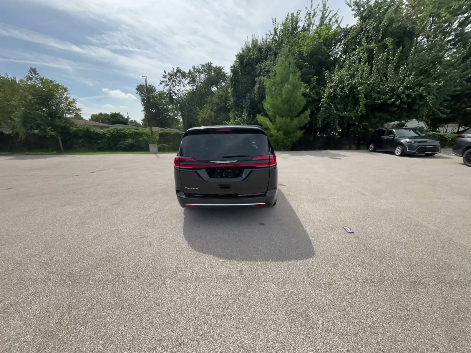 Thumbnail: 2024 Chrysler Pacifica - 12