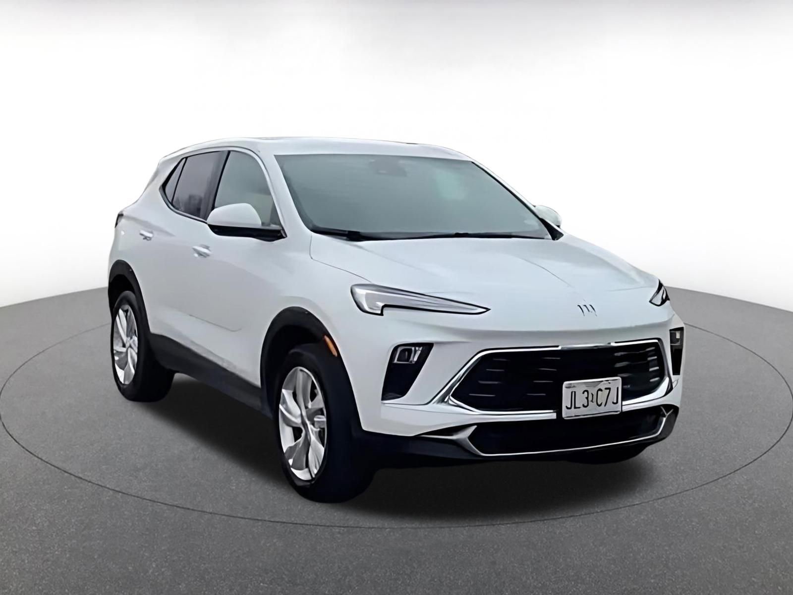 Thumbnail: 2025 Buick Encore GX - 3