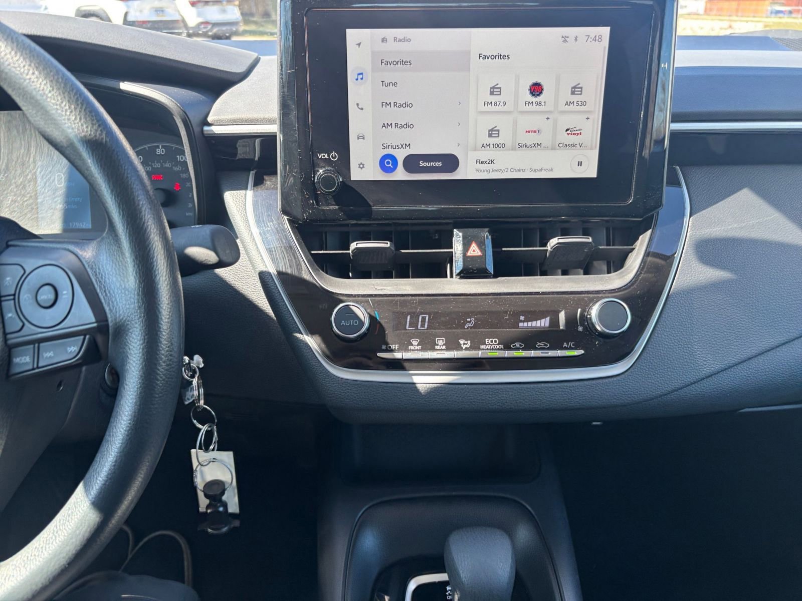 Thumbnail: 2025 Toyota Corolla - 17