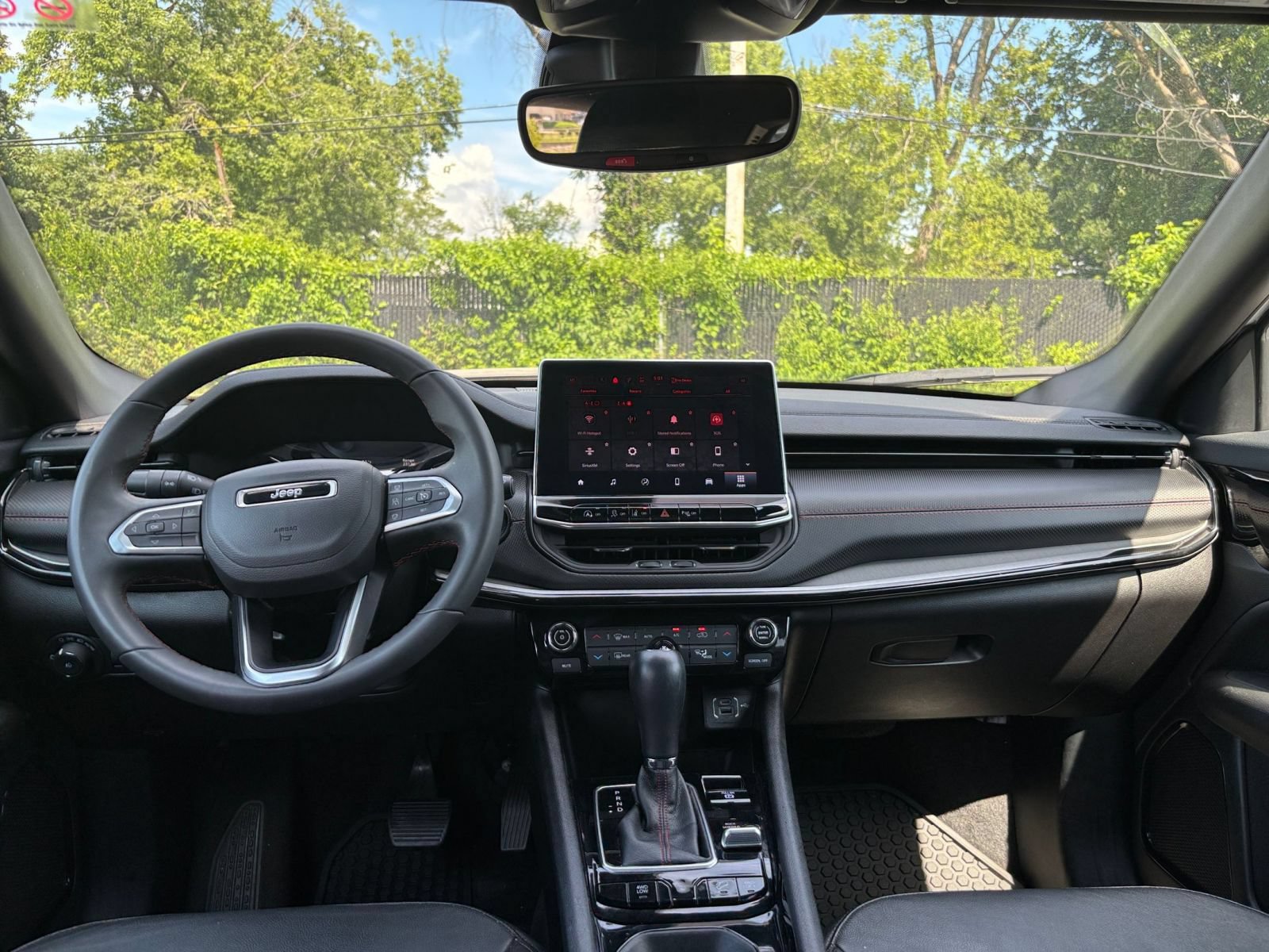 Thumbnail: 2025 Jeep Compass - 32