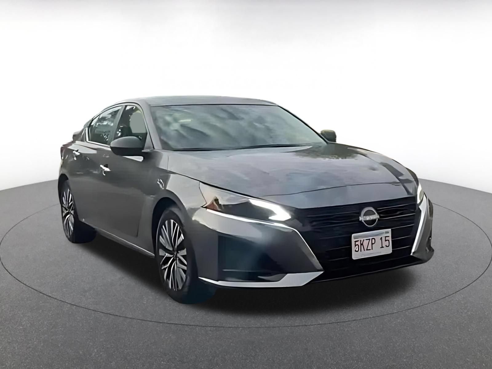 Thumbnail: 2025 Nissan Altima - 3