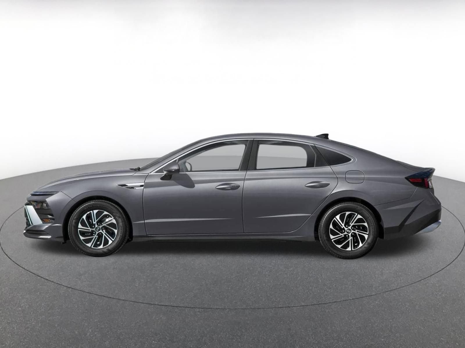 Thumbnail: 2026 Hyundai Sonata - 3