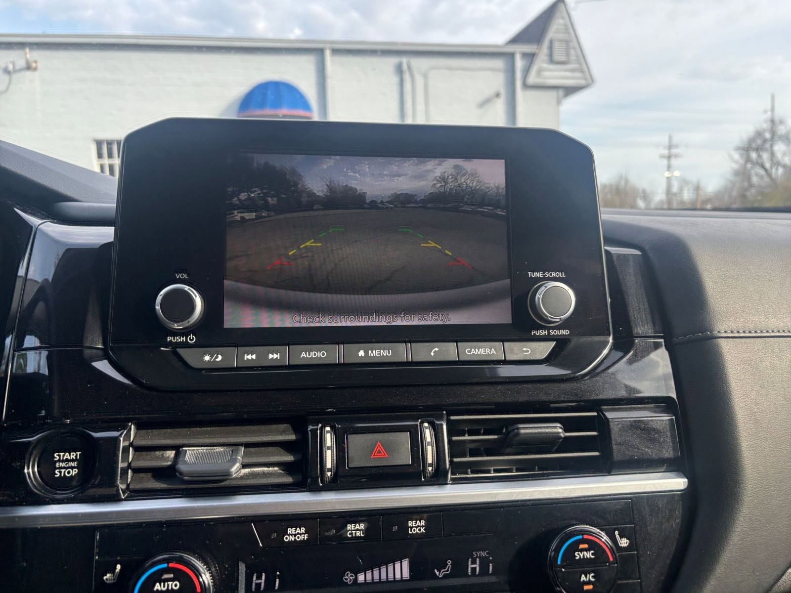 Thumbnail: 2025 Nissan Pathfinder - 23