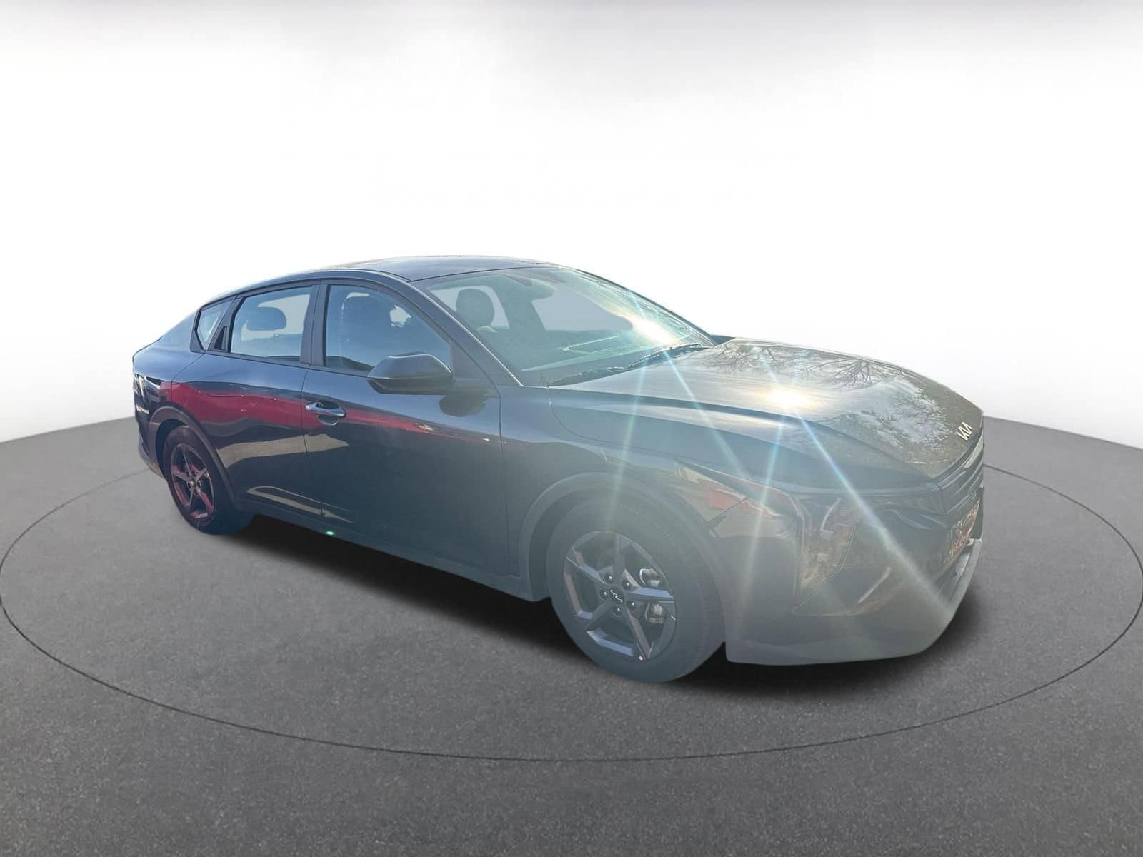 Thumbnail: 2025 Kia K4 - 1