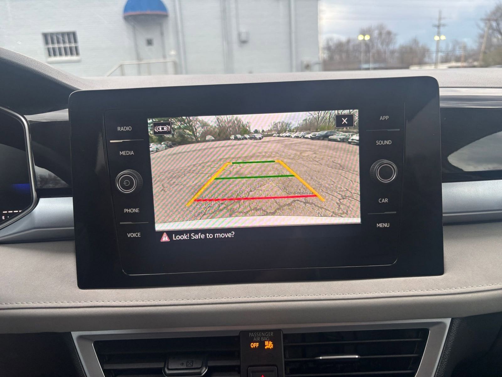 Thumbnail: 2025 Volkswagen Taos - 22