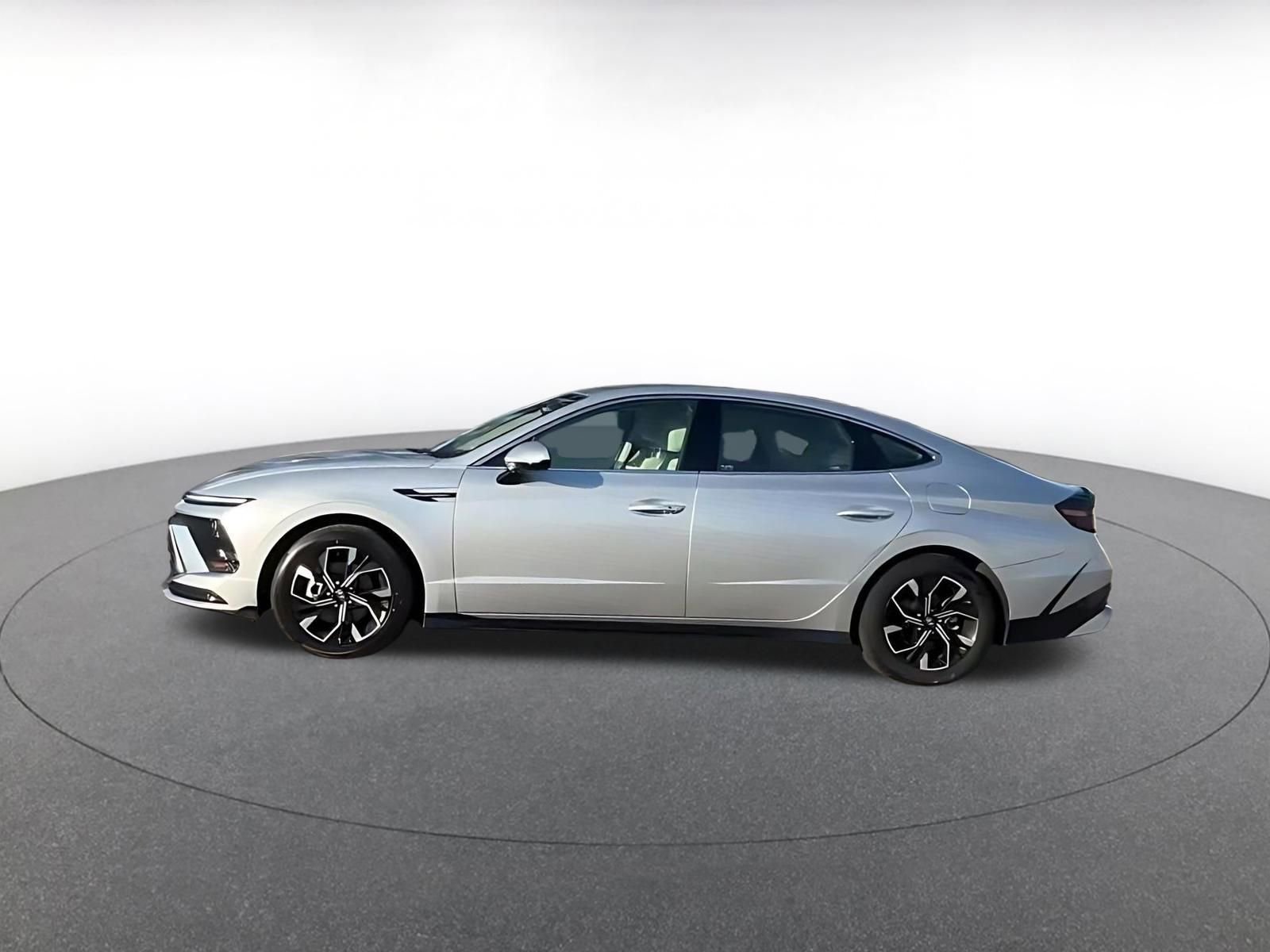 Thumbnail: 2025 Hyundai Sonata - 7