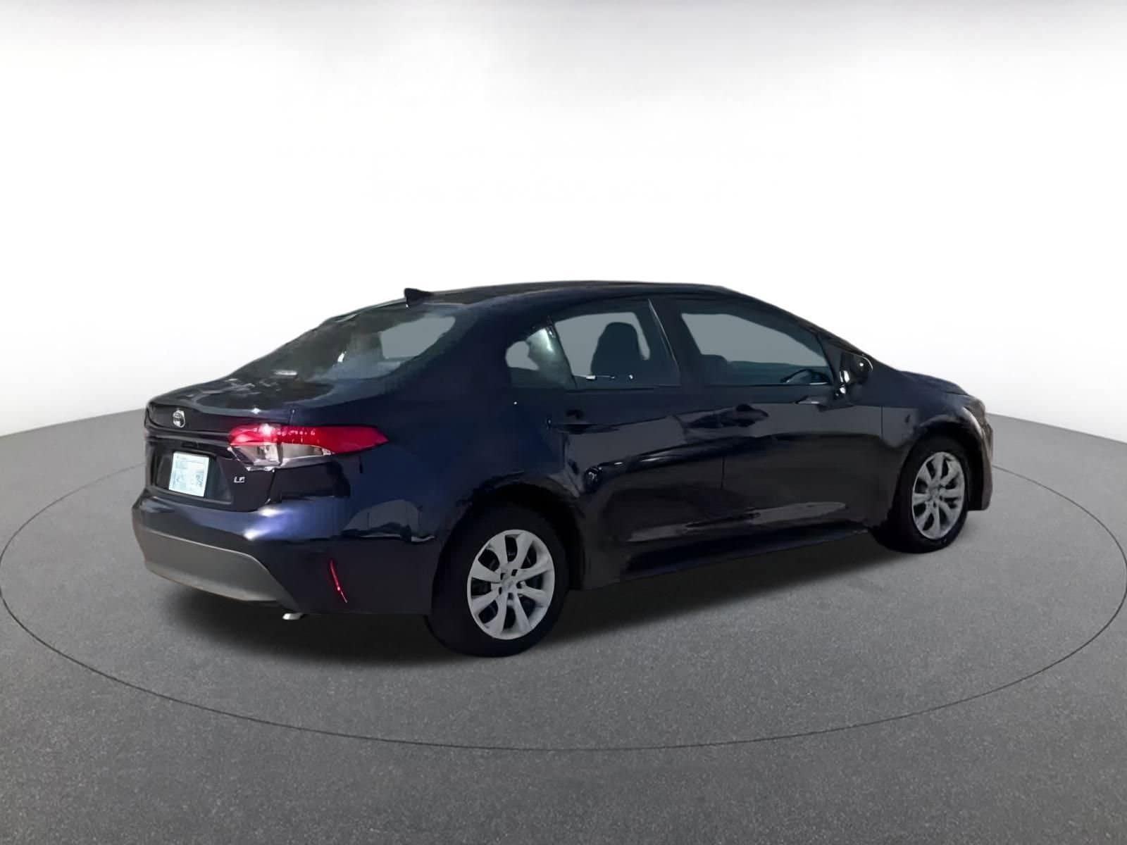 Thumbnail: 2024 Toyota Corolla - 11