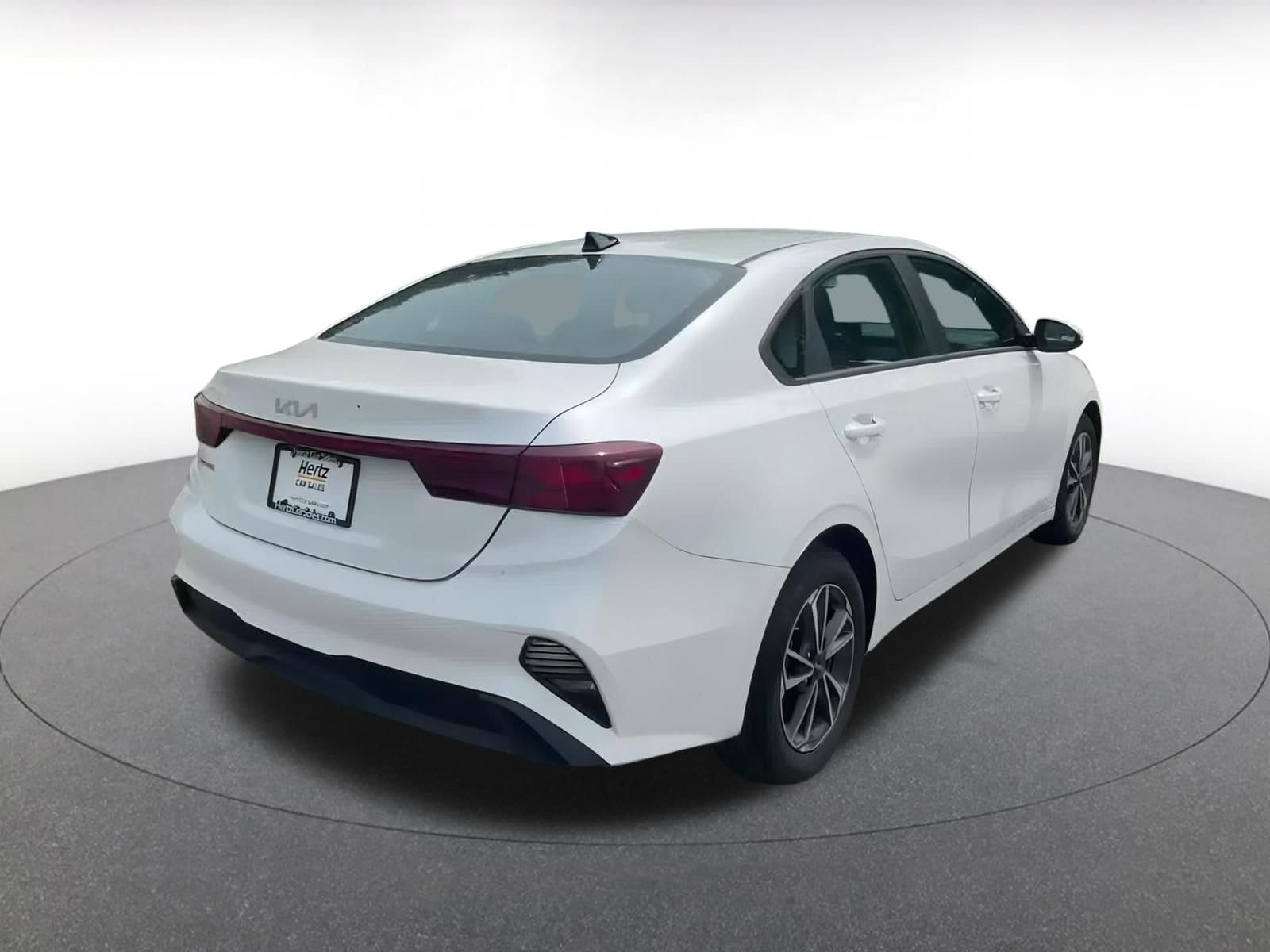 2024 Kia Forte LXS 13