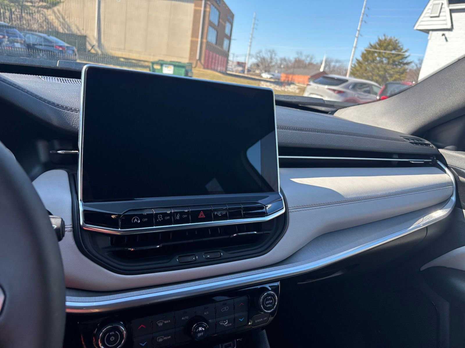 Thumbnail: 2025 Jeep Compass - 34