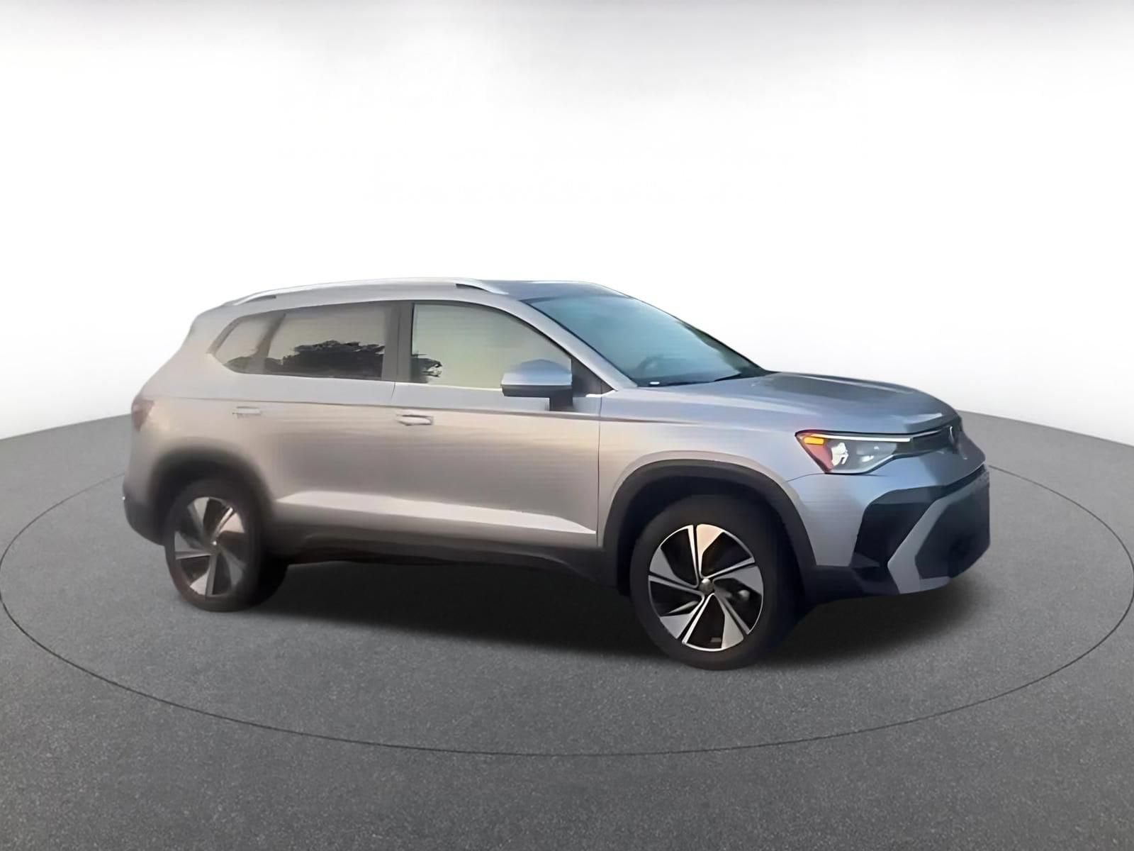 Thumbnail: 2026 Volkswagen Taos - 2