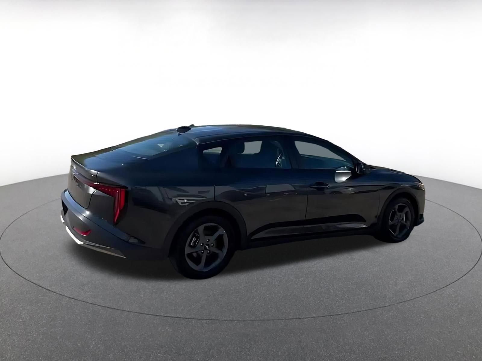 Thumbnail: 2025 Kia K4 - 9