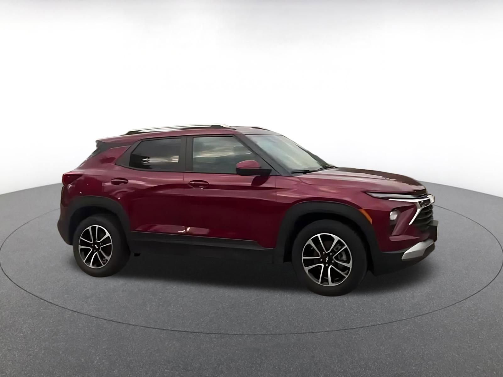 Thumbnail: 2025 Chevrolet TrailBlazer - 2