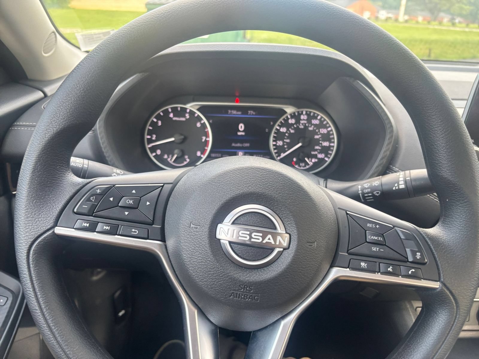 Thumbnail: 2025 Nissan Sentra - 28