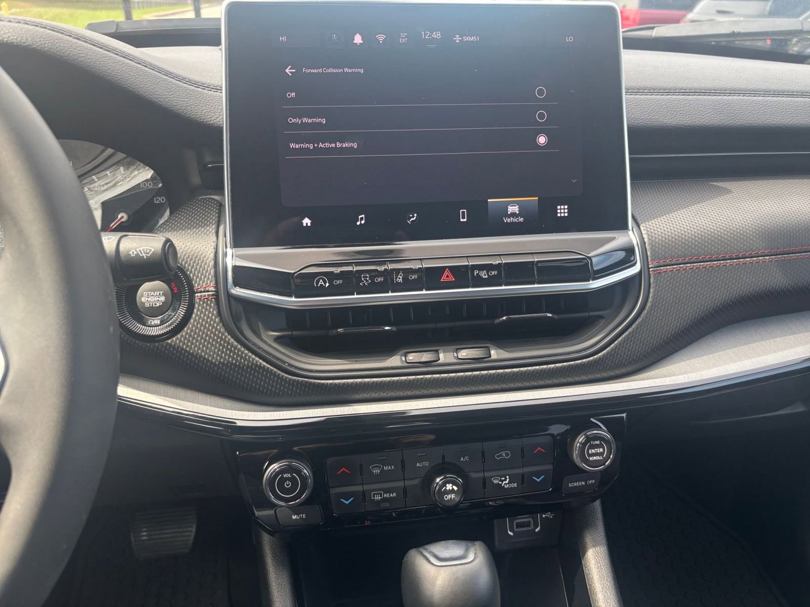 Thumbnail: 2025 Jeep Compass - 17