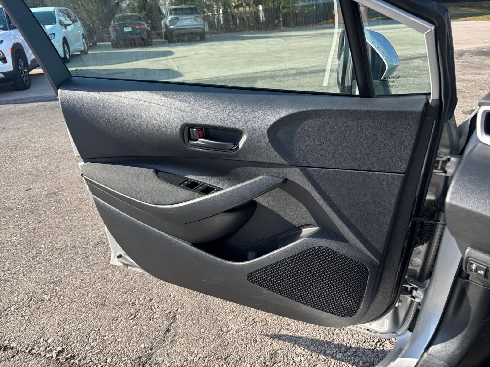 Thumbnail: 2025 Toyota Corolla - 20