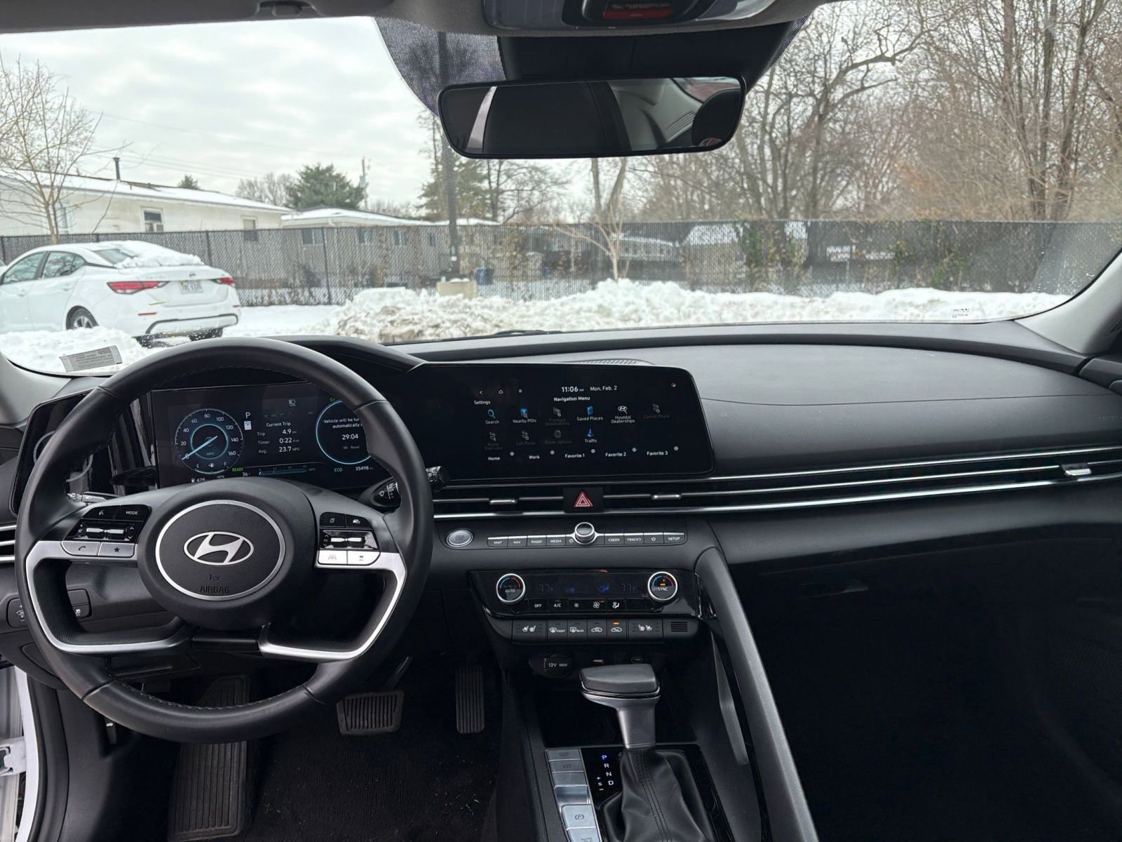 Thumbnail: 2025 Hyundai Elantra - 34