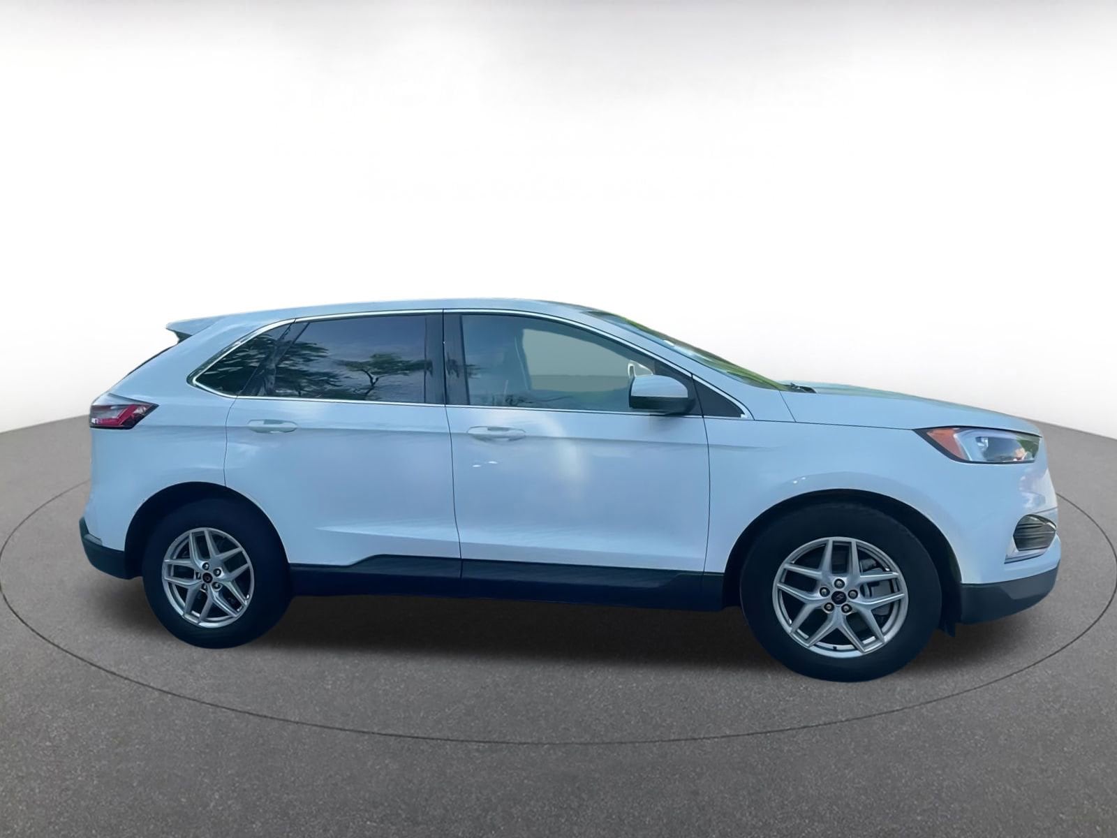 Thumbnail: 2024 Ford Edge - 16