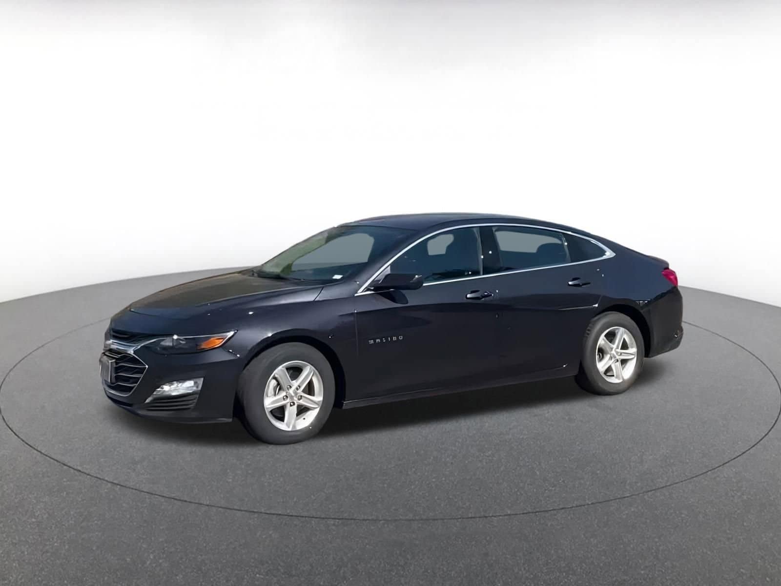 Thumbnail: 2024 Chevrolet Malibu - 7