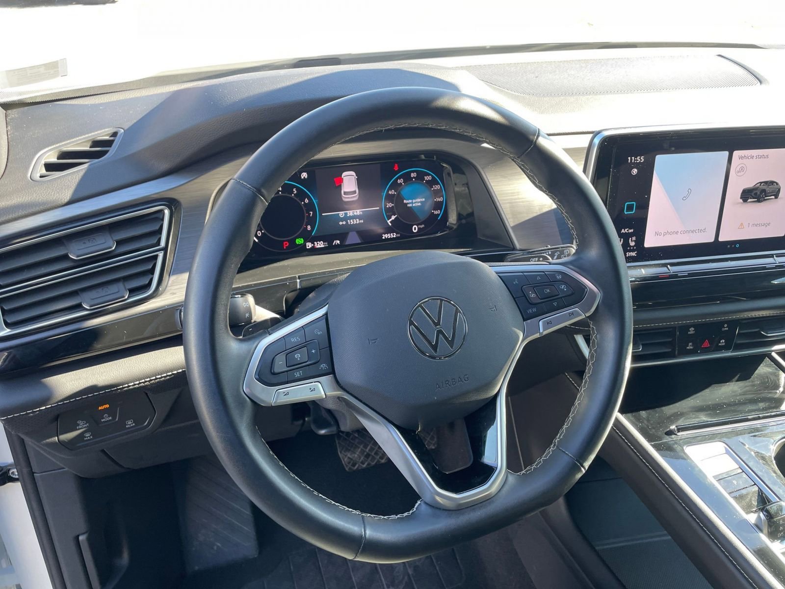 Thumbnail: 2025 Volkswagen Atlas - 32