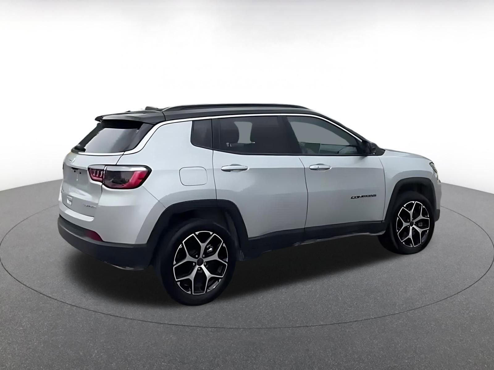 Thumbnail: 2025 Jeep Compass - 14